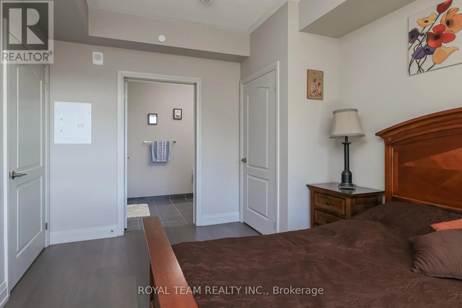 307 - 555 WILLIAM GRAHAM DRIVE