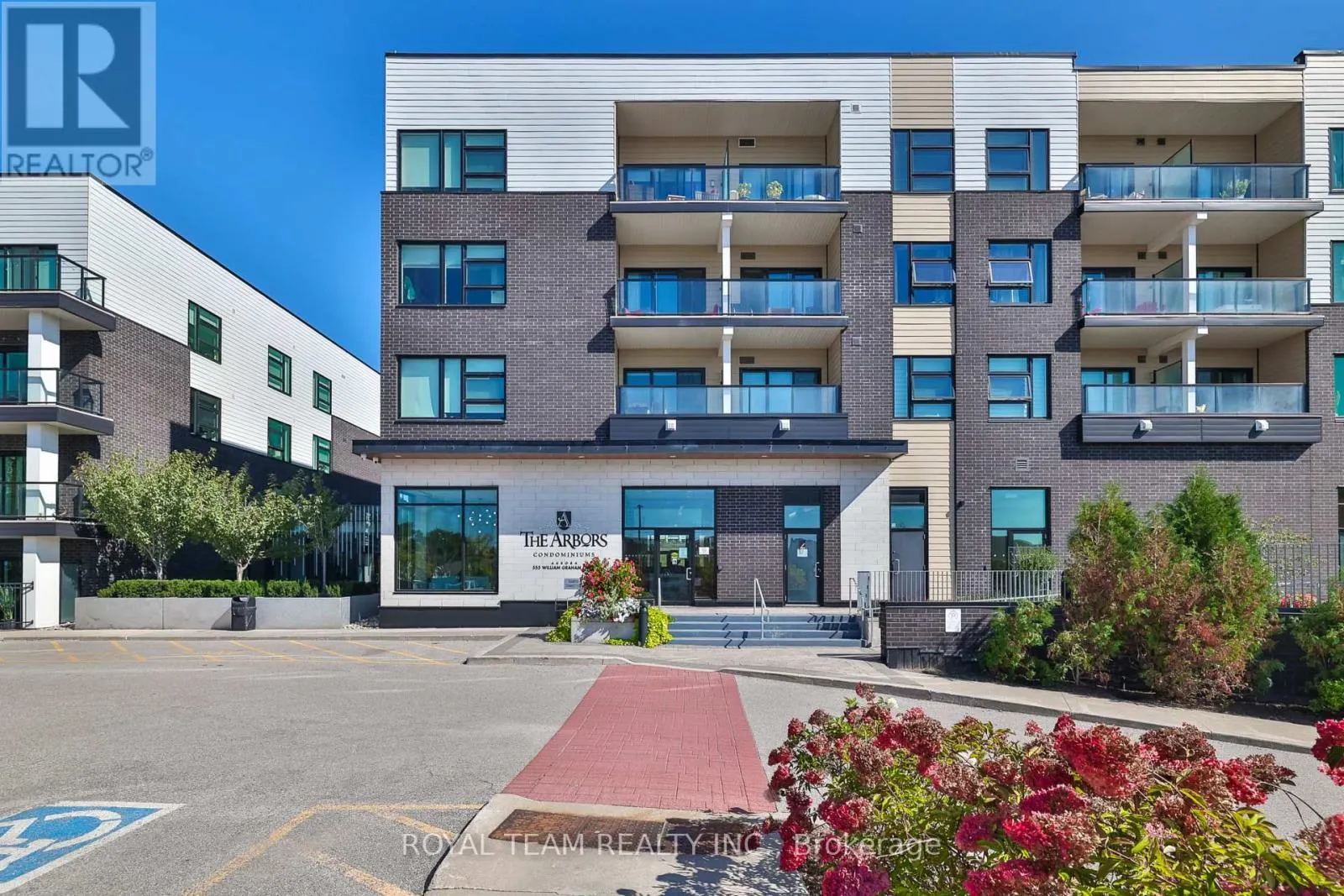 307 - 555 WILLIAM GRAHAM DRIVE