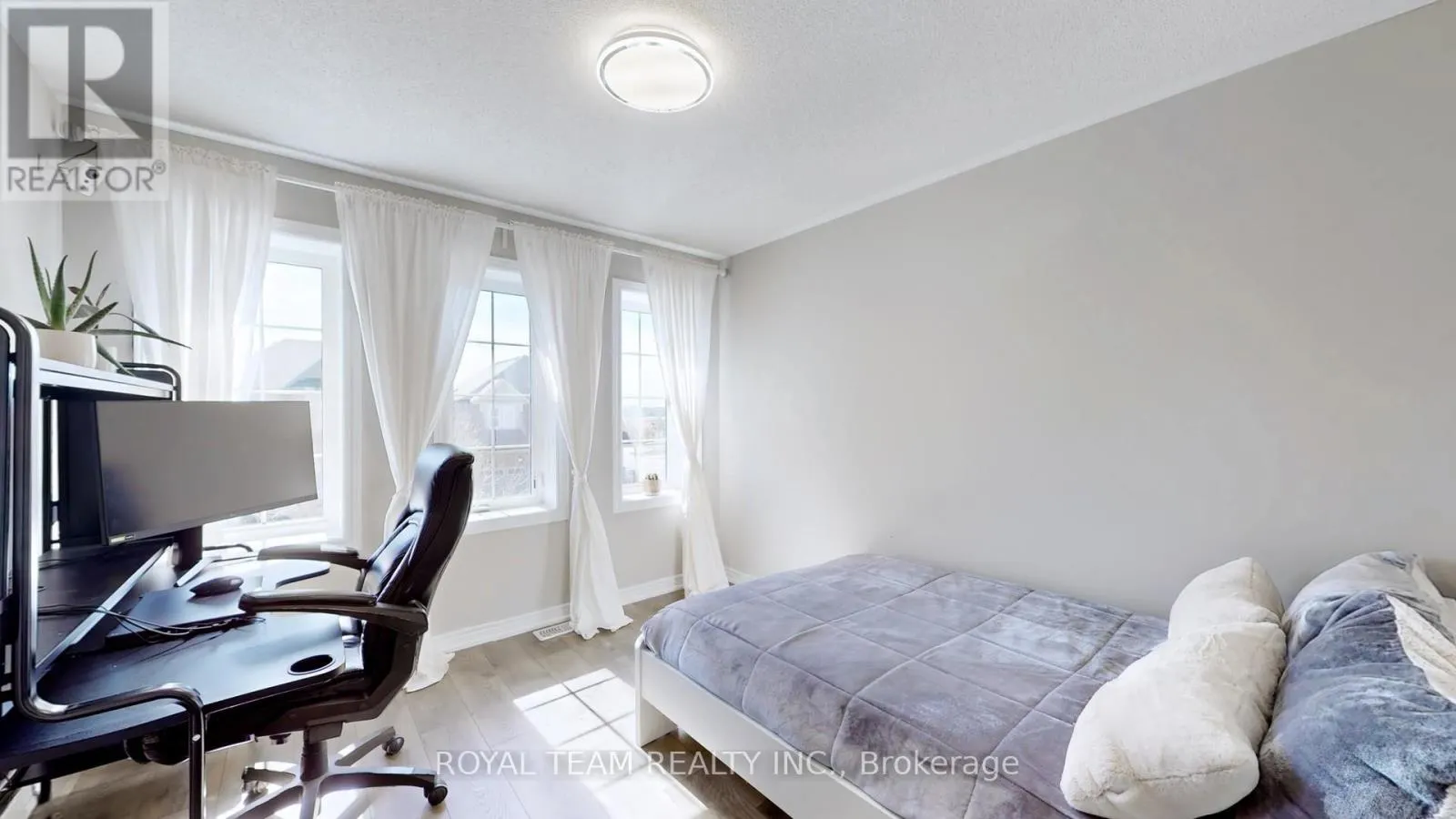4 CHURCH VIEW AVENUE