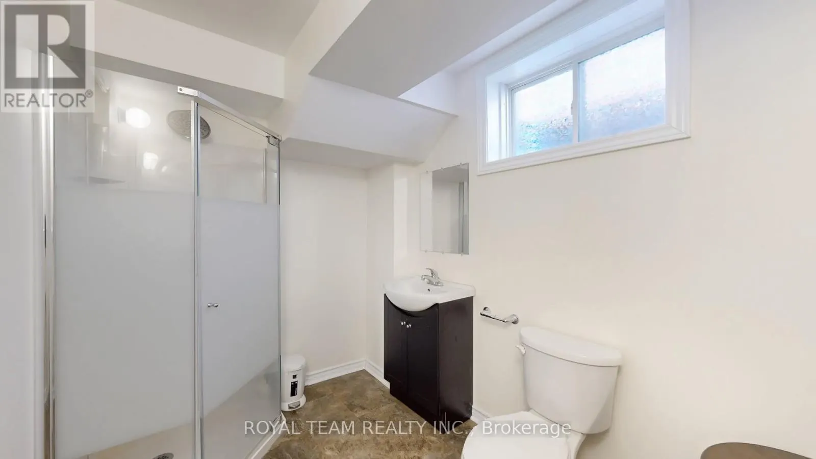 4 CHURCH VIEW AVENUE