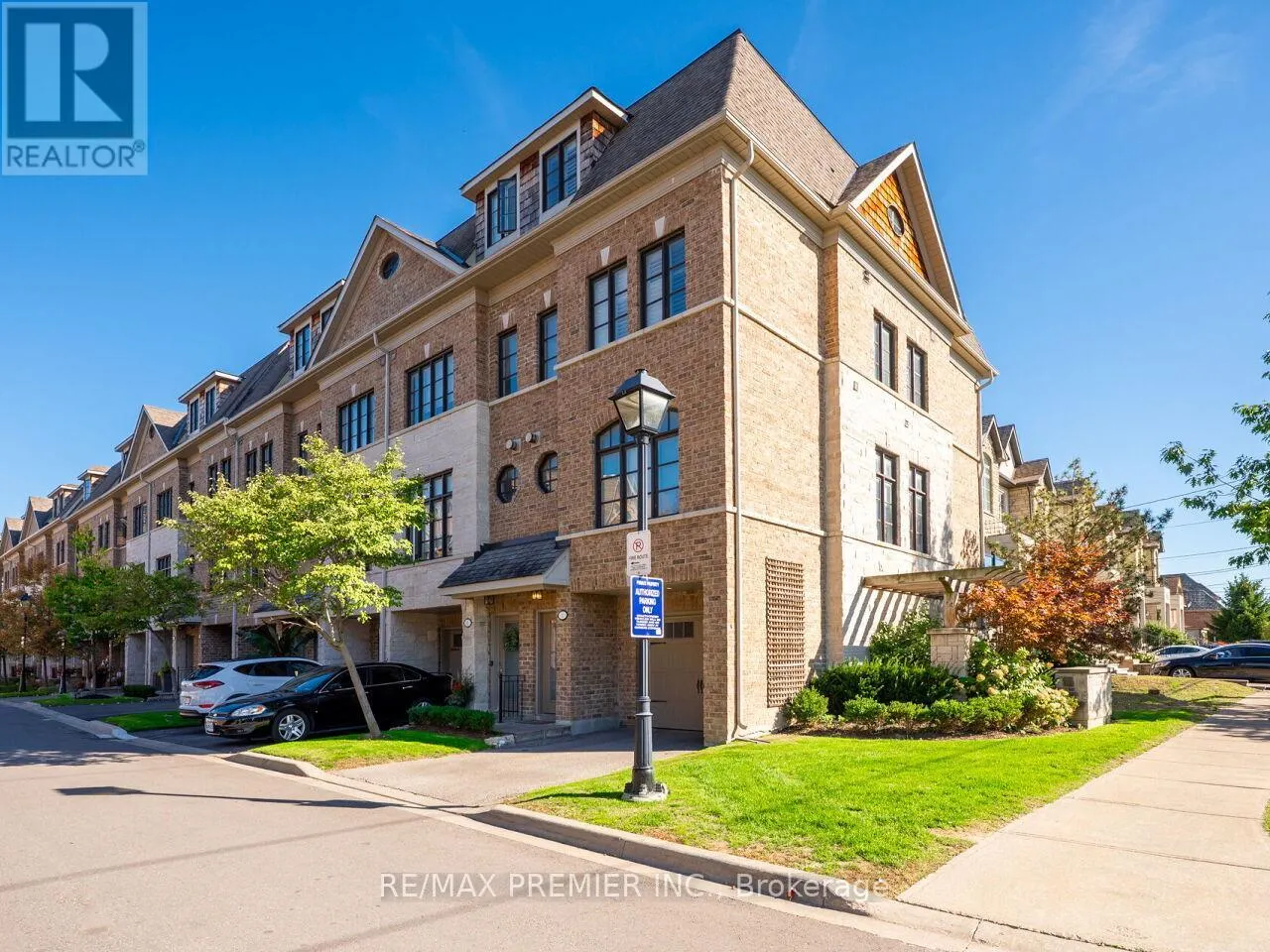 1 POWSELAND CRESCENT