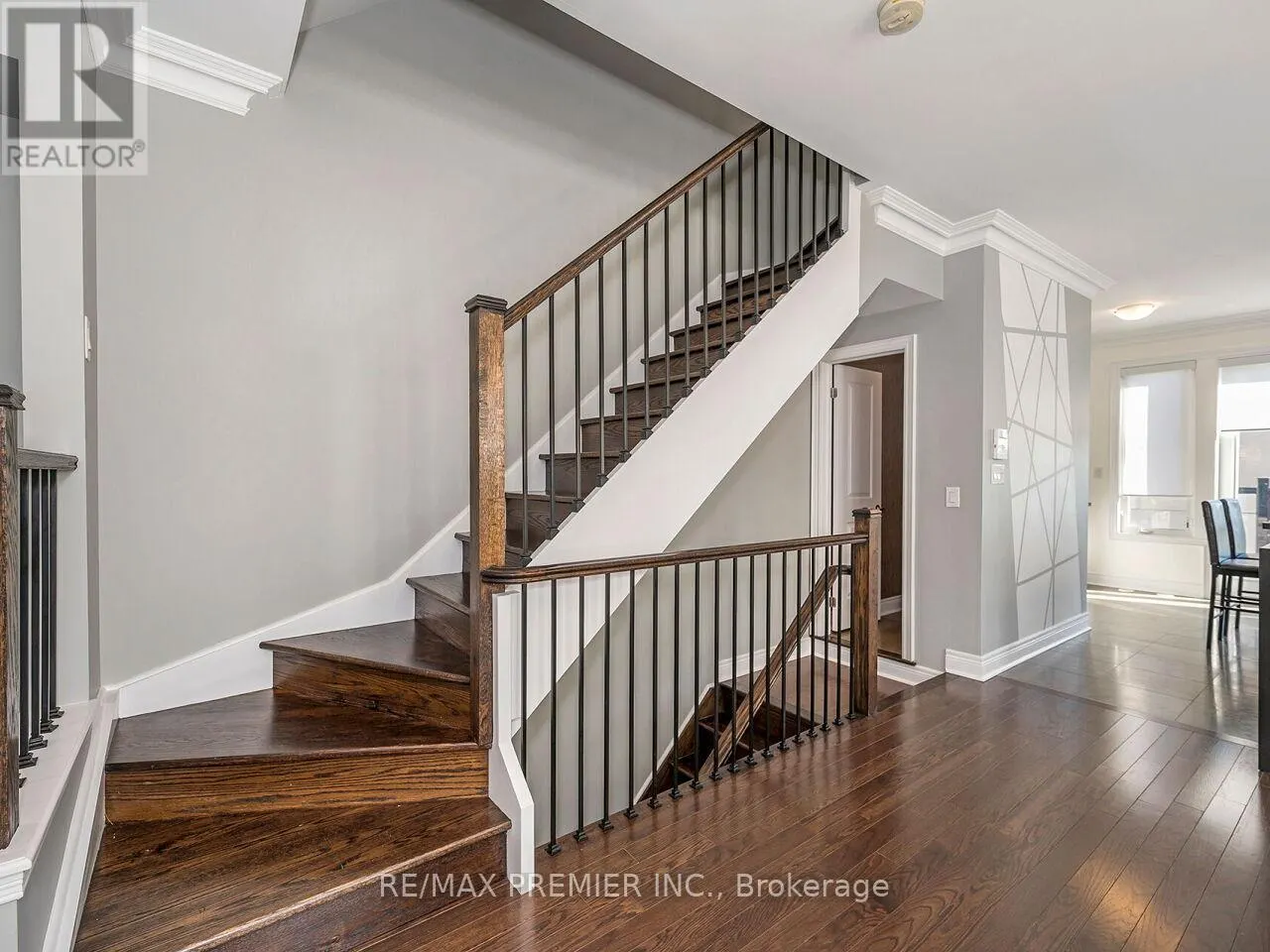 1 POWSELAND CRESCENT