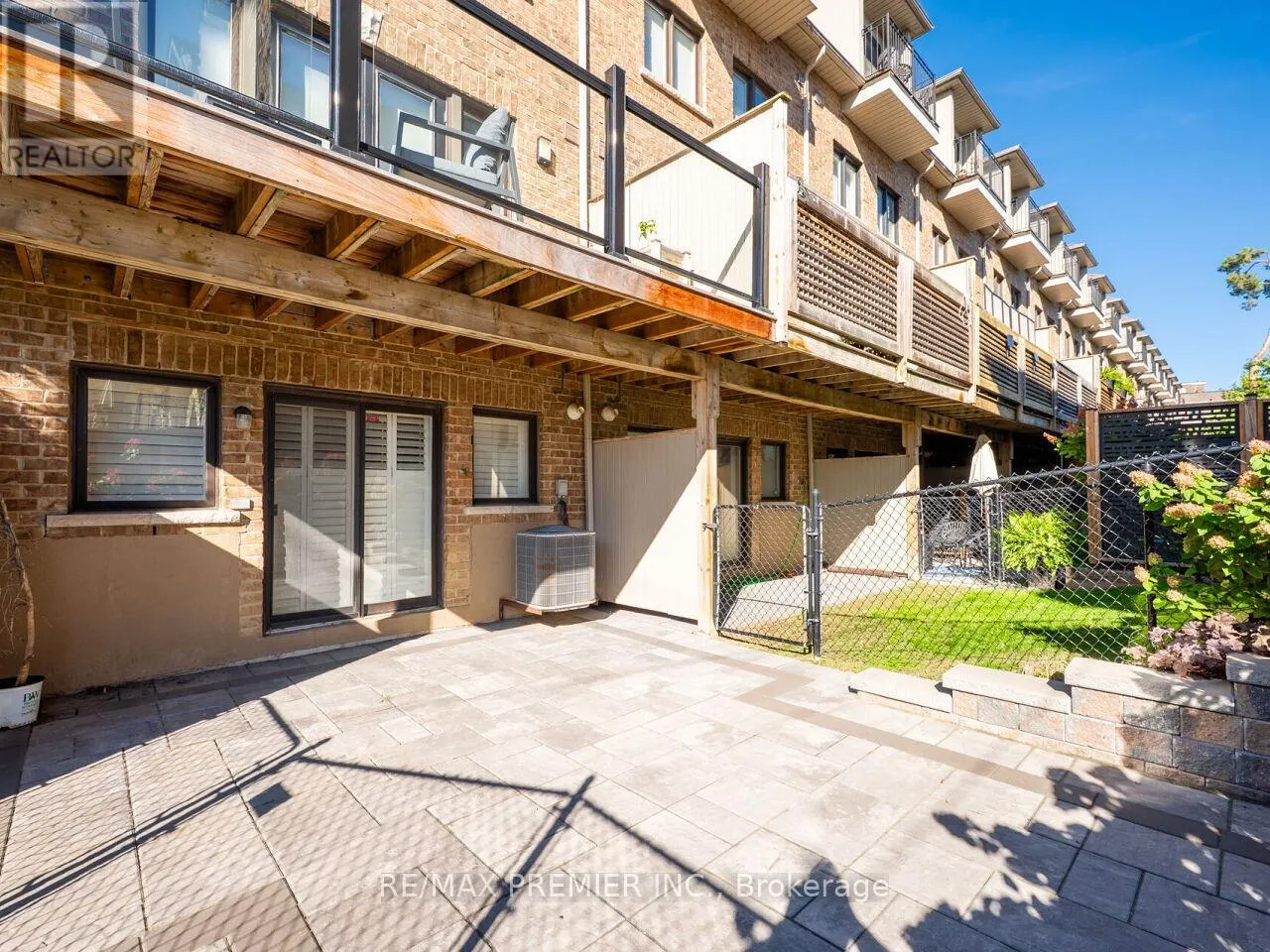 1 POWSELAND CRESCENT
