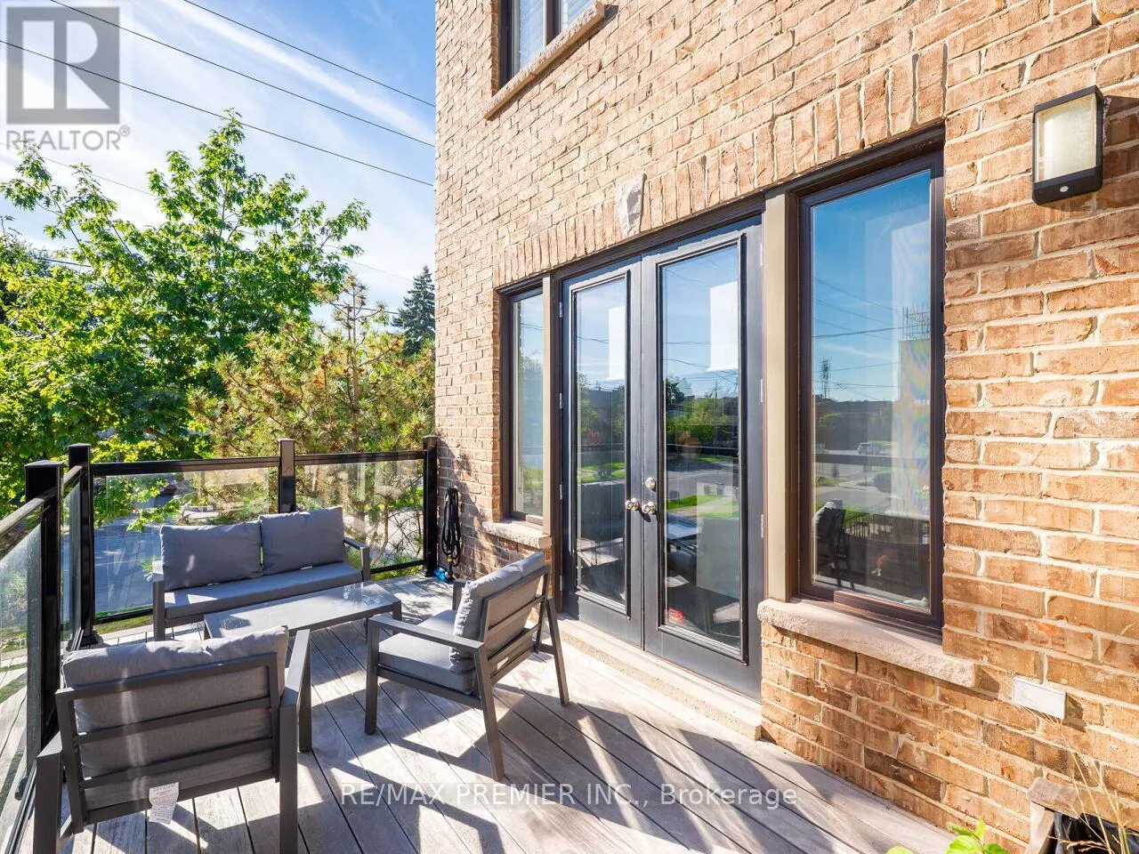 1 POWSELAND CRESCENT