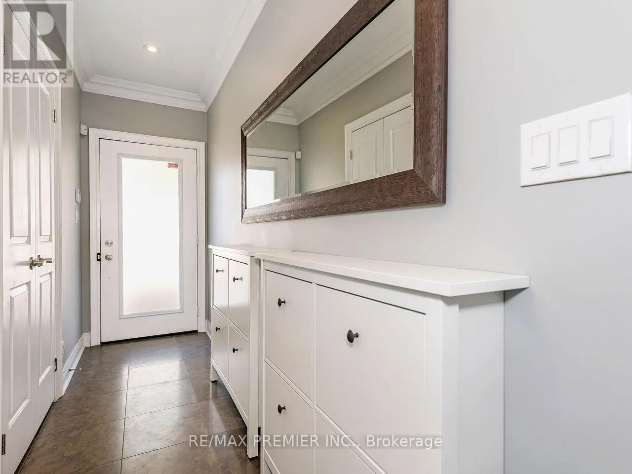 1 POWSELAND CRESCENT