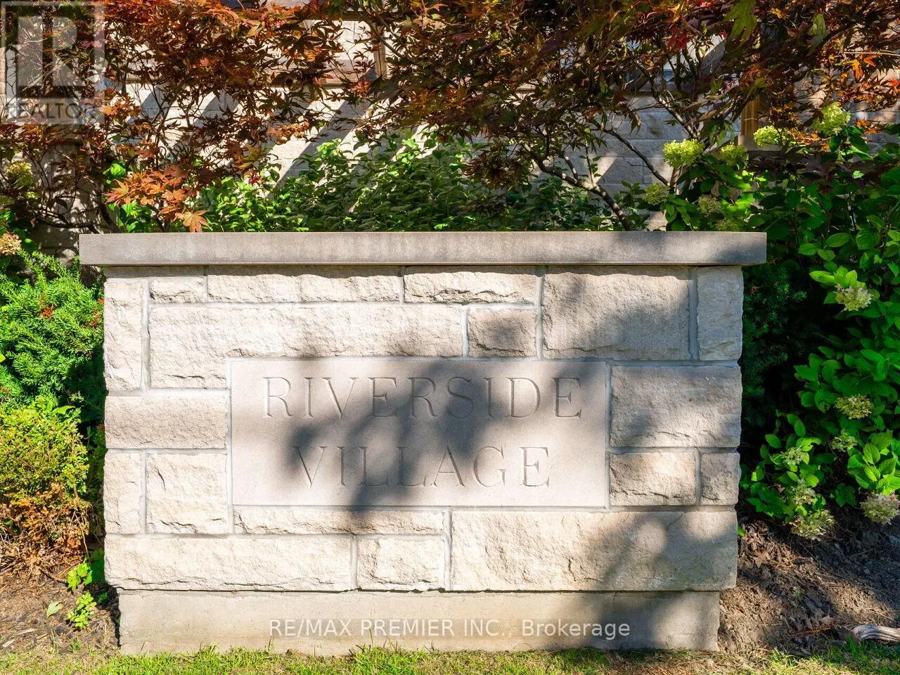 1 POWSELAND CRESCENT