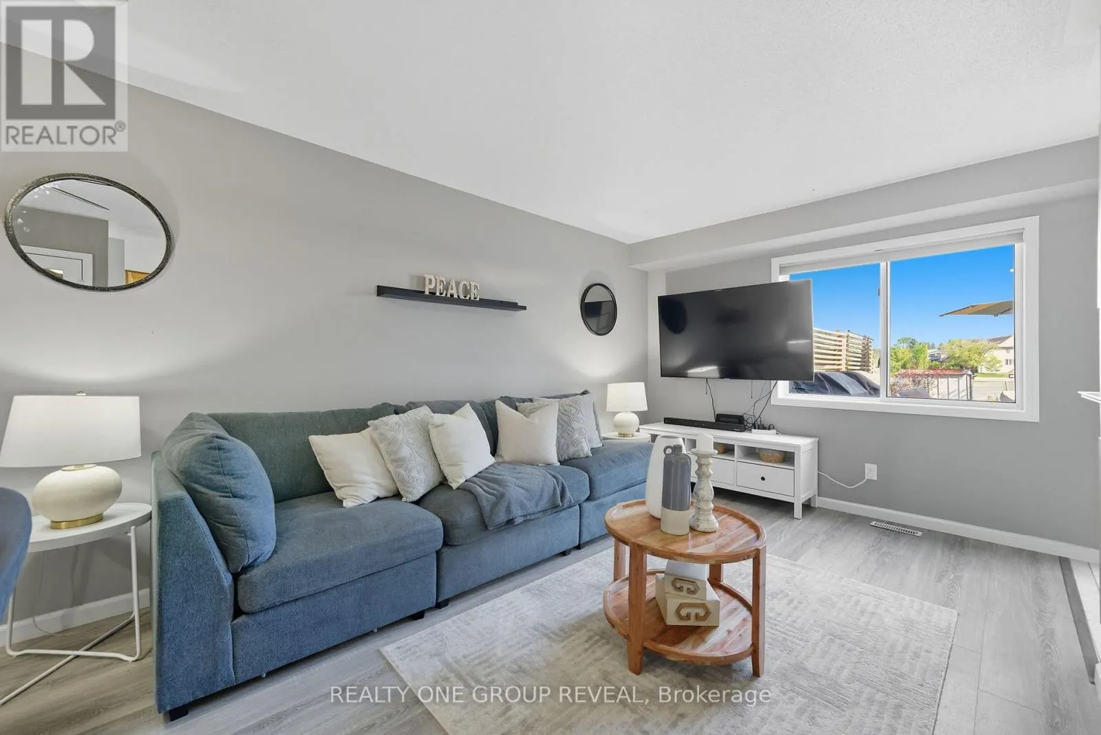 37 MAINPRIZE CRESCENT