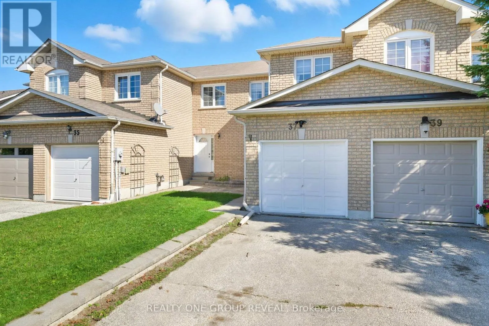 37 MAINPRIZE CRESCENT