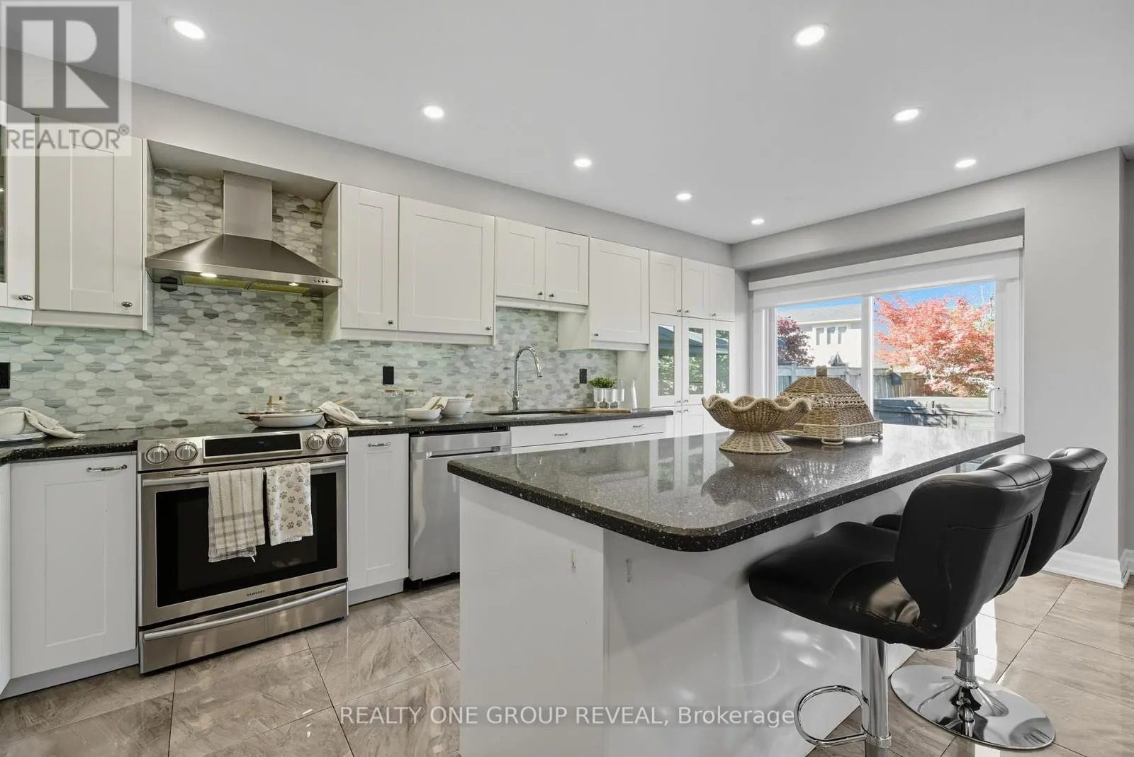 15 WILLIAM STARK ROAD