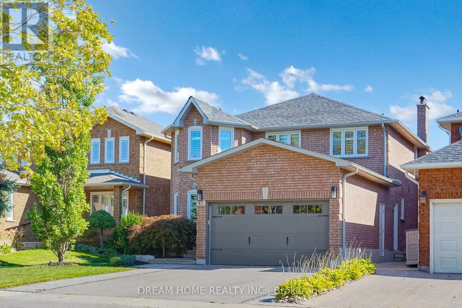 47 VENETIAN CRESCENT