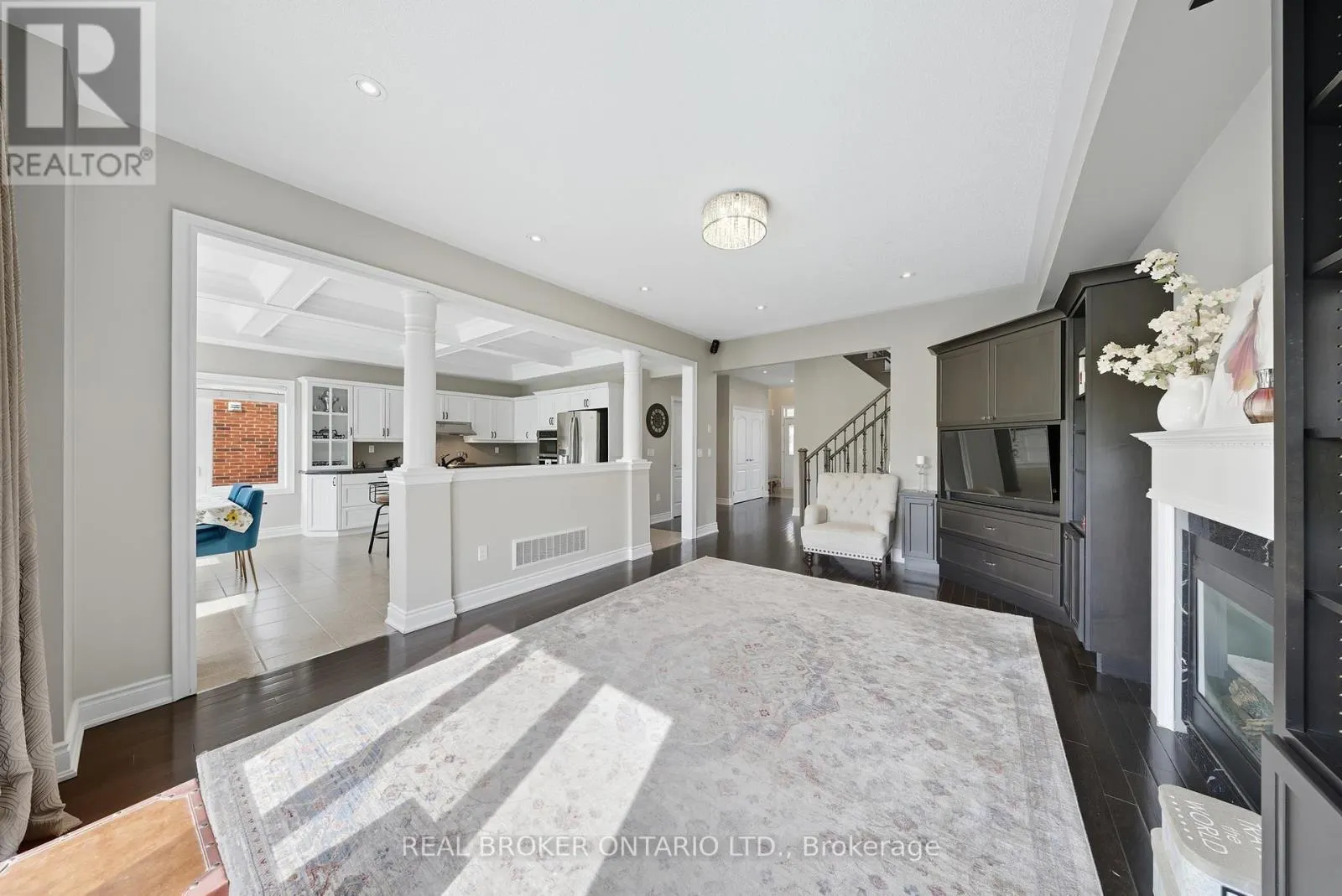 203 GOLD PARK GATE