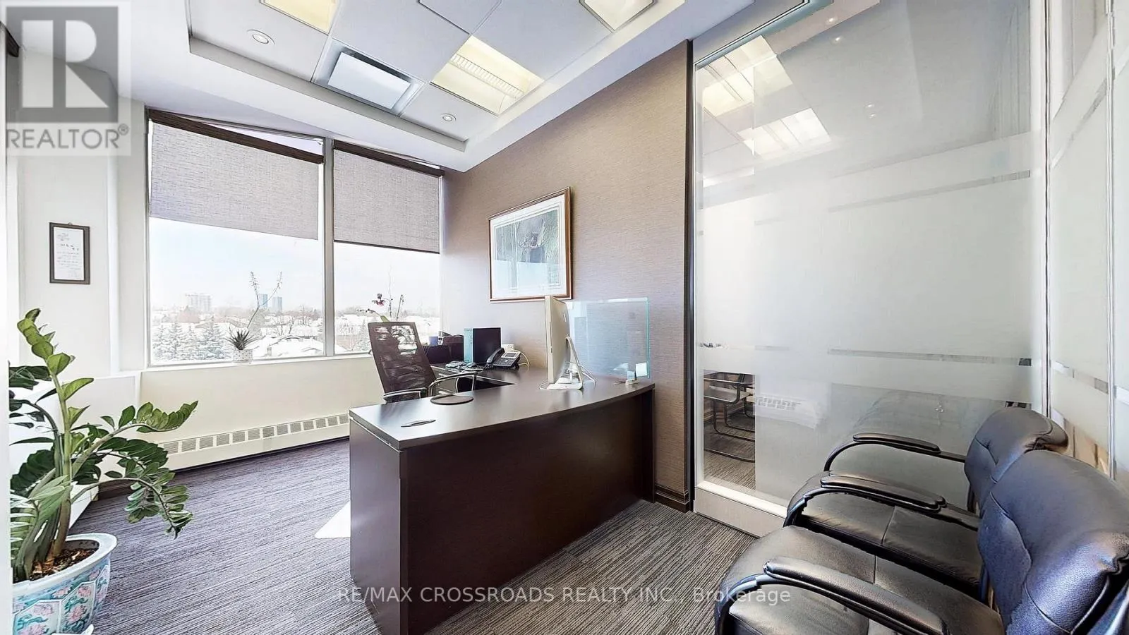 PHK - 7368 YONGE STREET