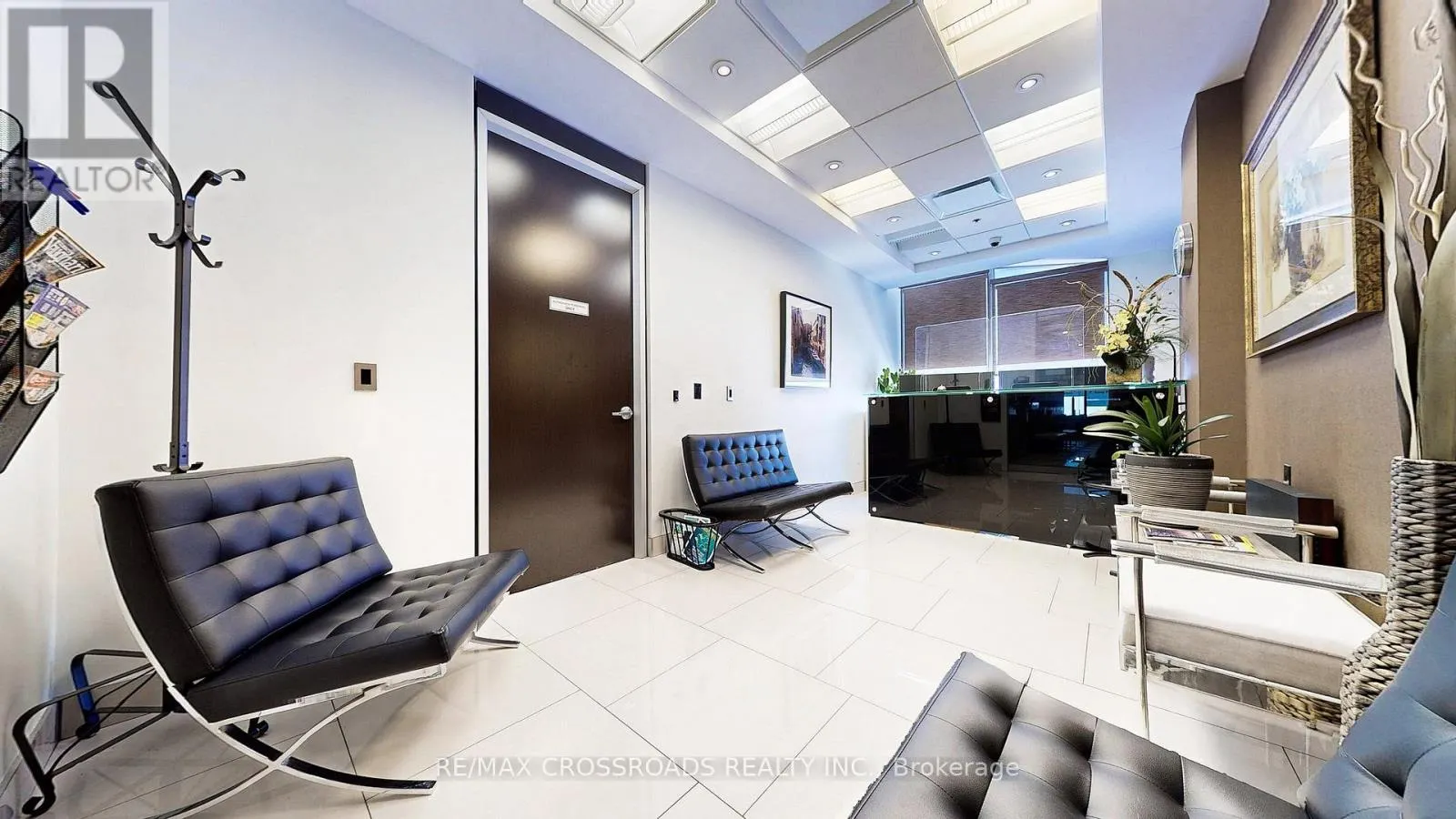 PHK - 7368 YONGE STREET