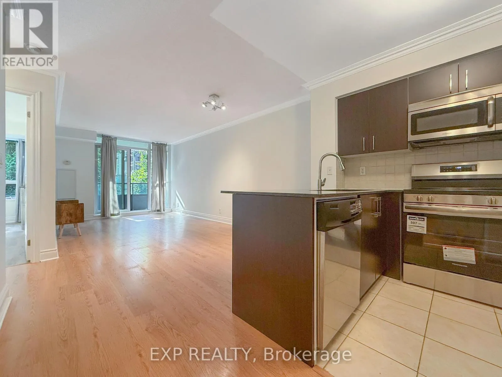 211 - 30 CLEGG ROAD
