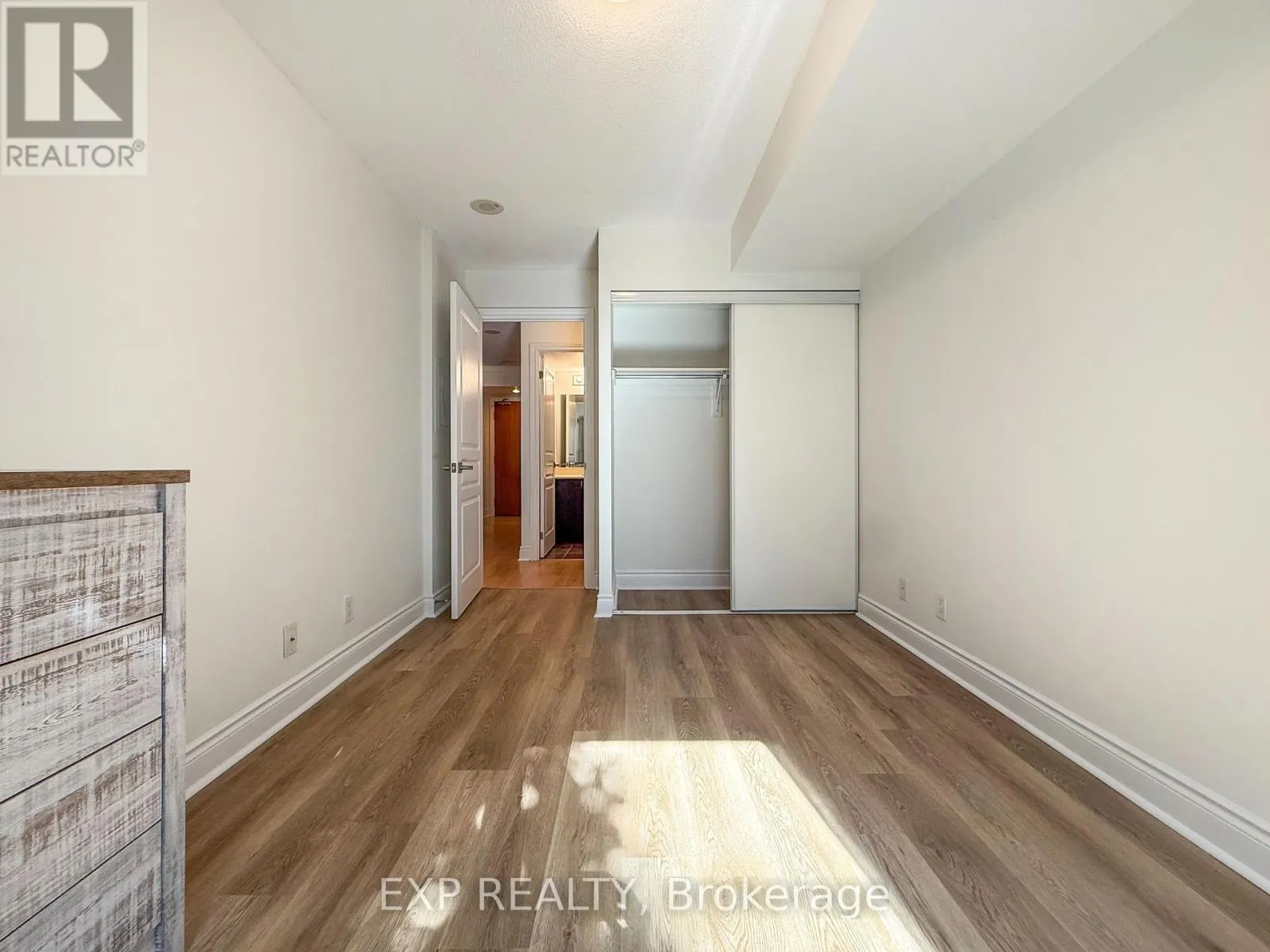 211 - 30 CLEGG ROAD