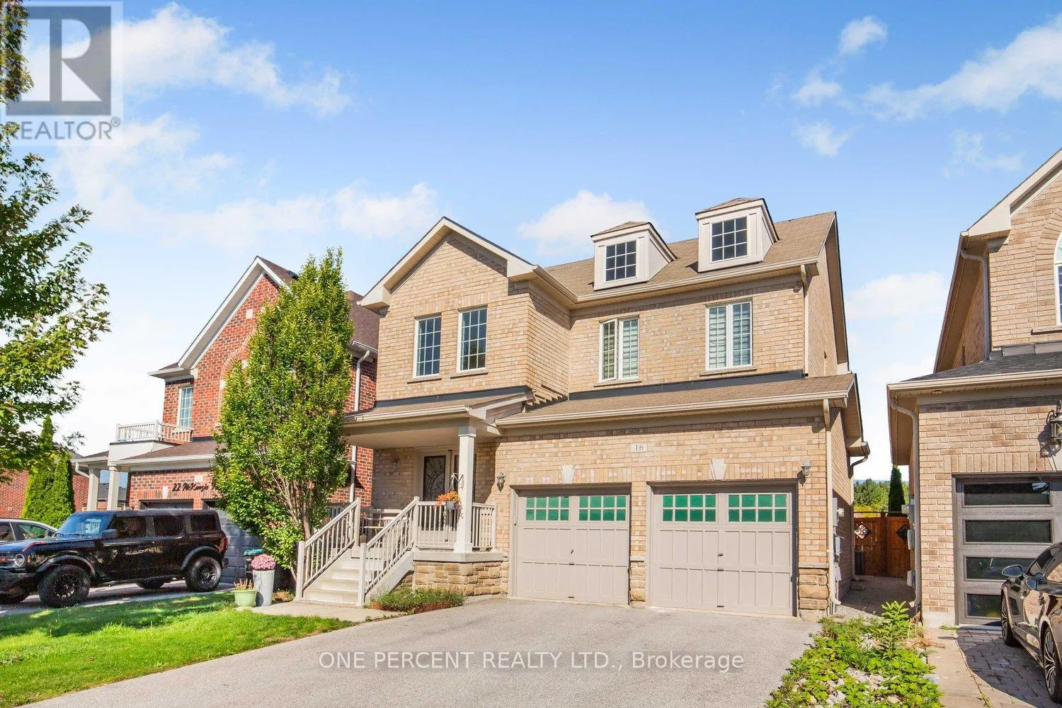 16 MCKENZIE WAY