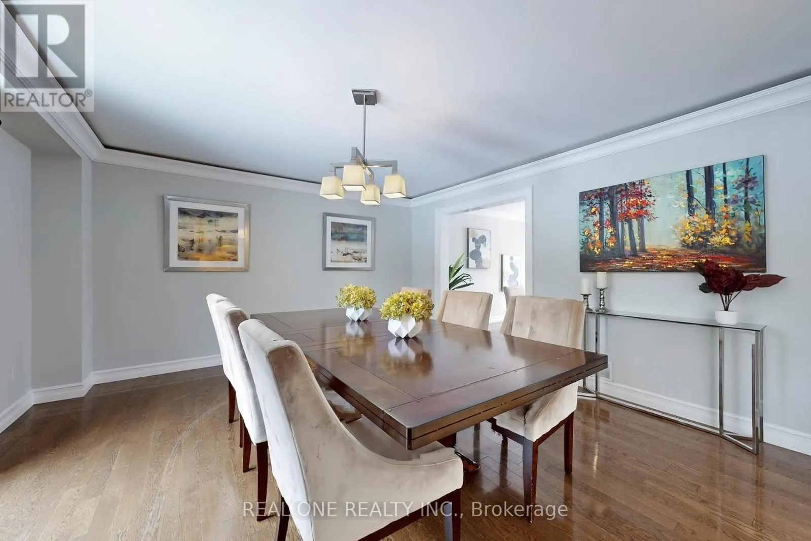 27 AITKEN CIRCLE