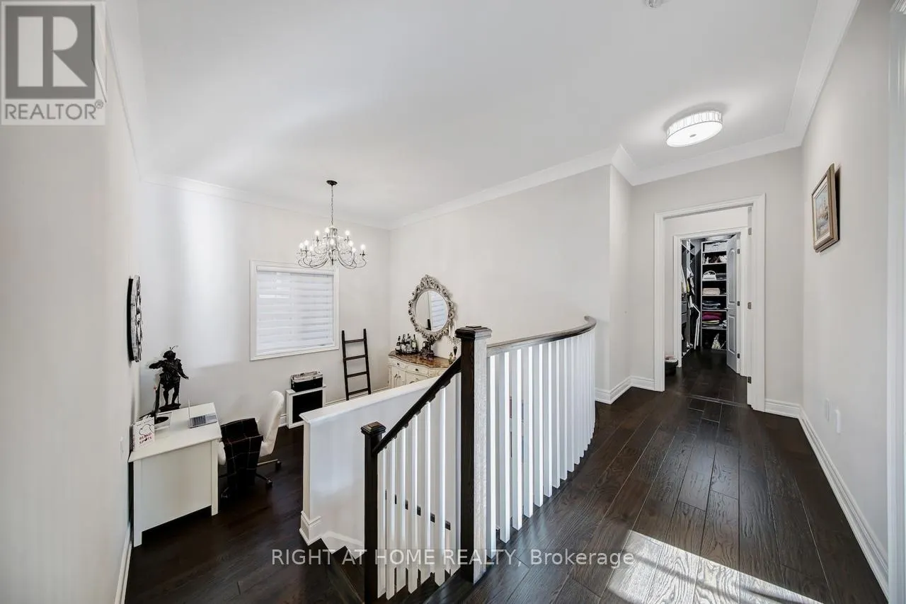 38 MENOTTI DRIVE