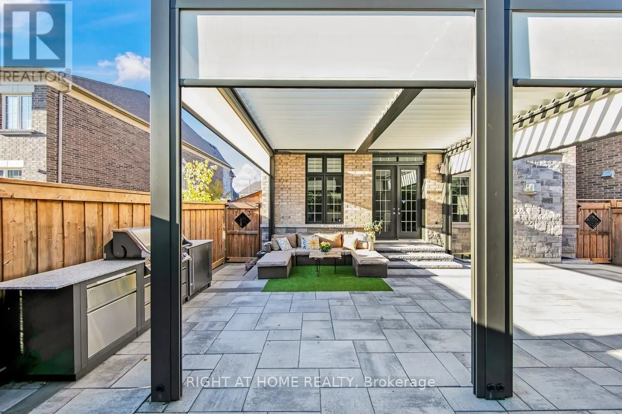 38 MENOTTI DRIVE