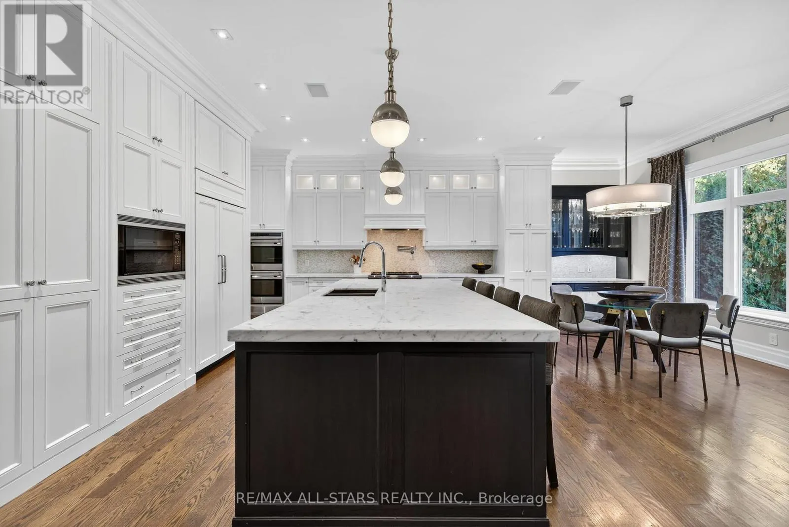126 HILLVIEW ROAD