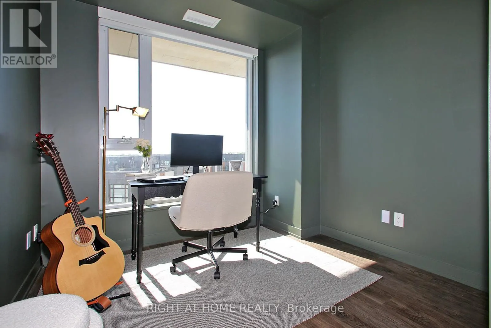513 - 6 DAVID EYER ROAD