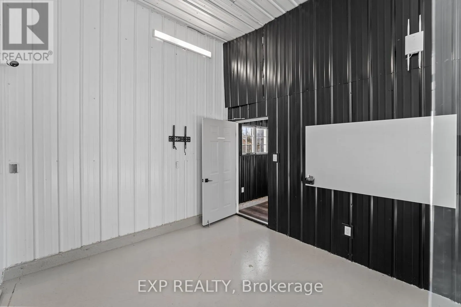 2388 BASELINE ROAD