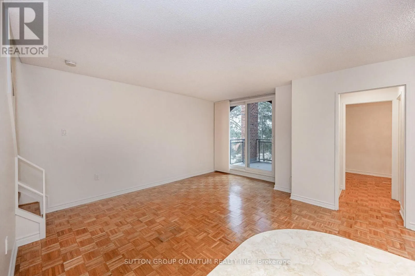 57 - 16B ELGIN STREET