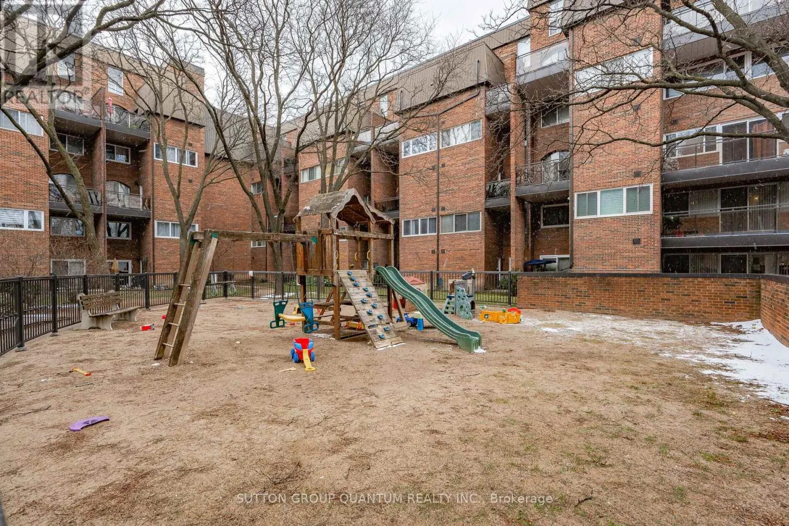 57 - 16B ELGIN STREET