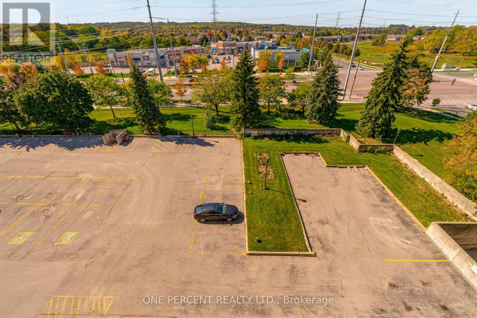 705 - 20 WILLIAM ROE BOULEVARD