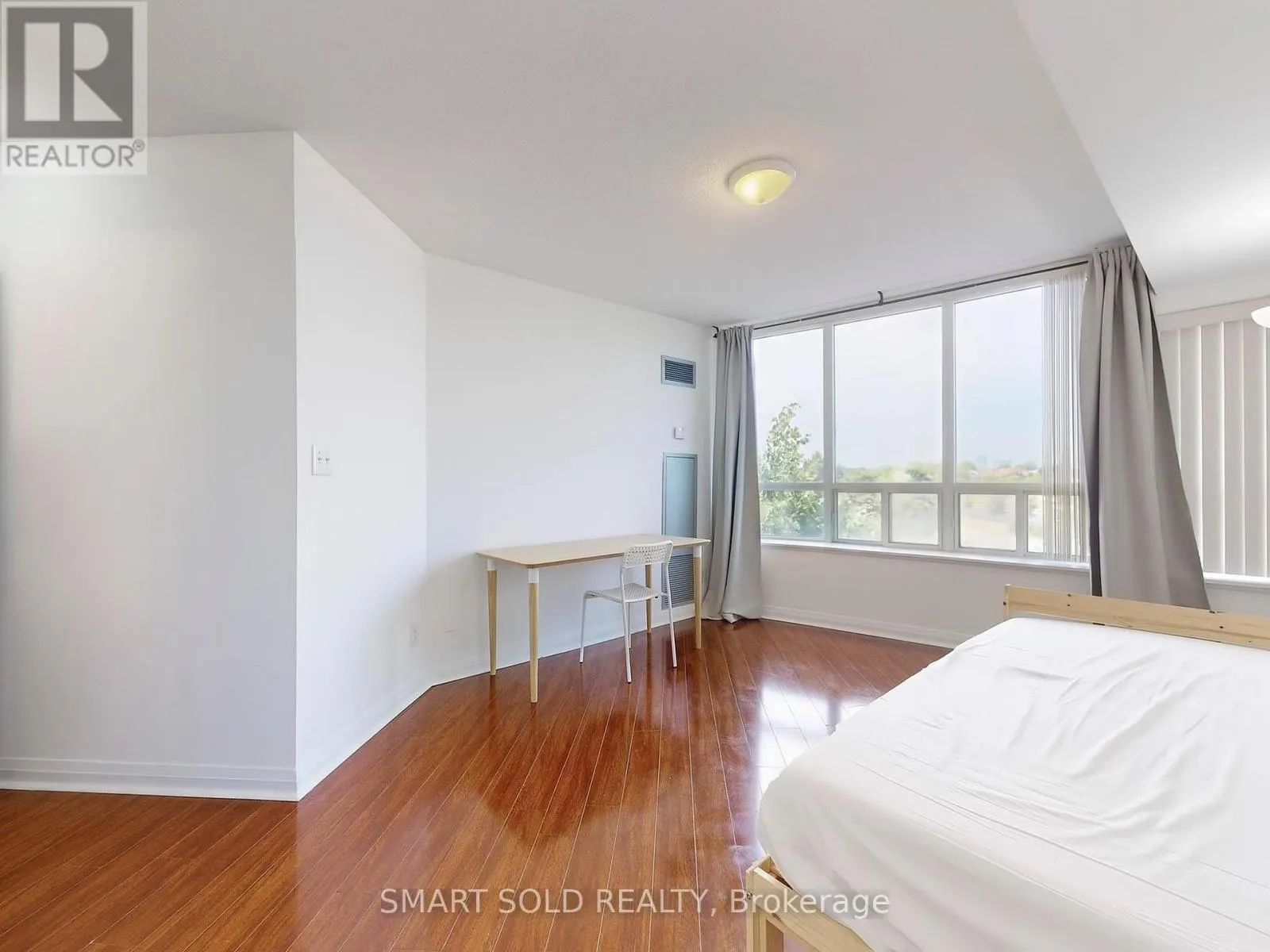 315 - 7363 KENNEDY ROAD