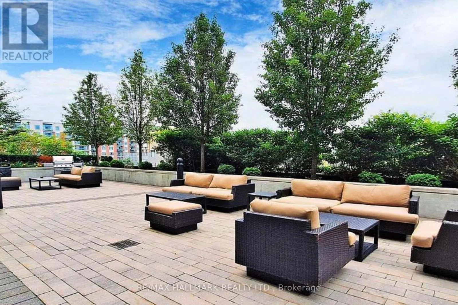 555 WILLIAM GRAHAM DRIVE