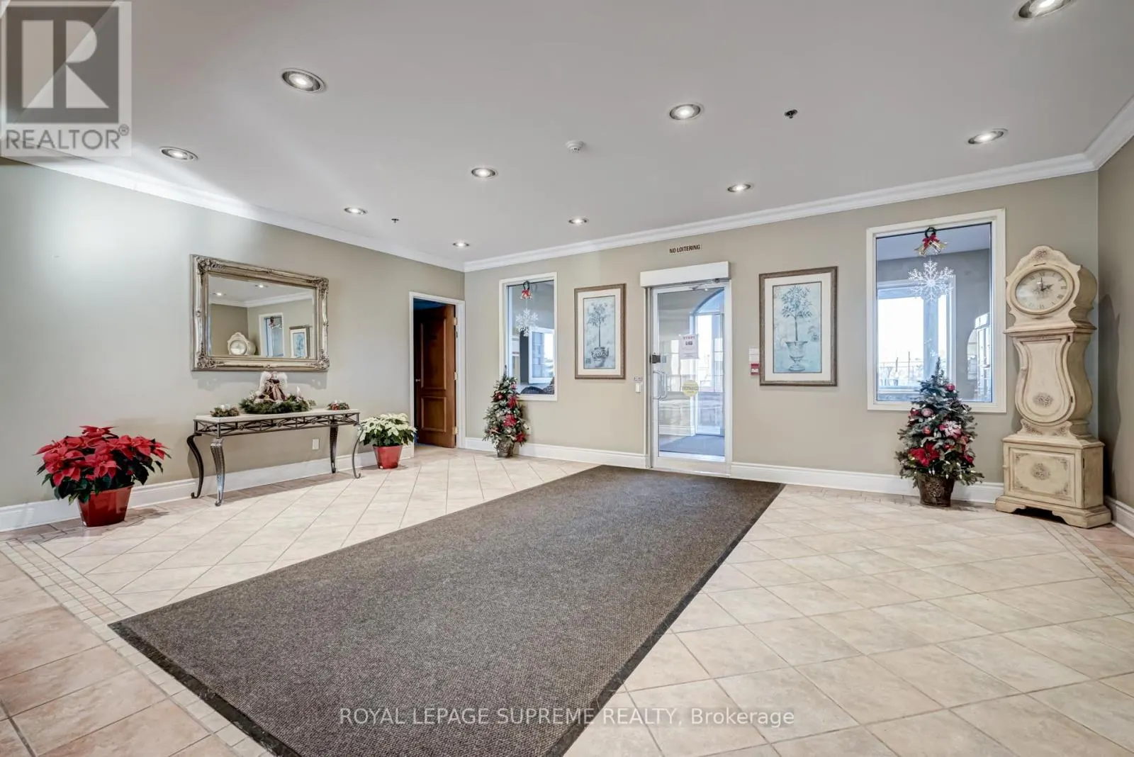 516 - 7373 MARTIN GROVE ROAD