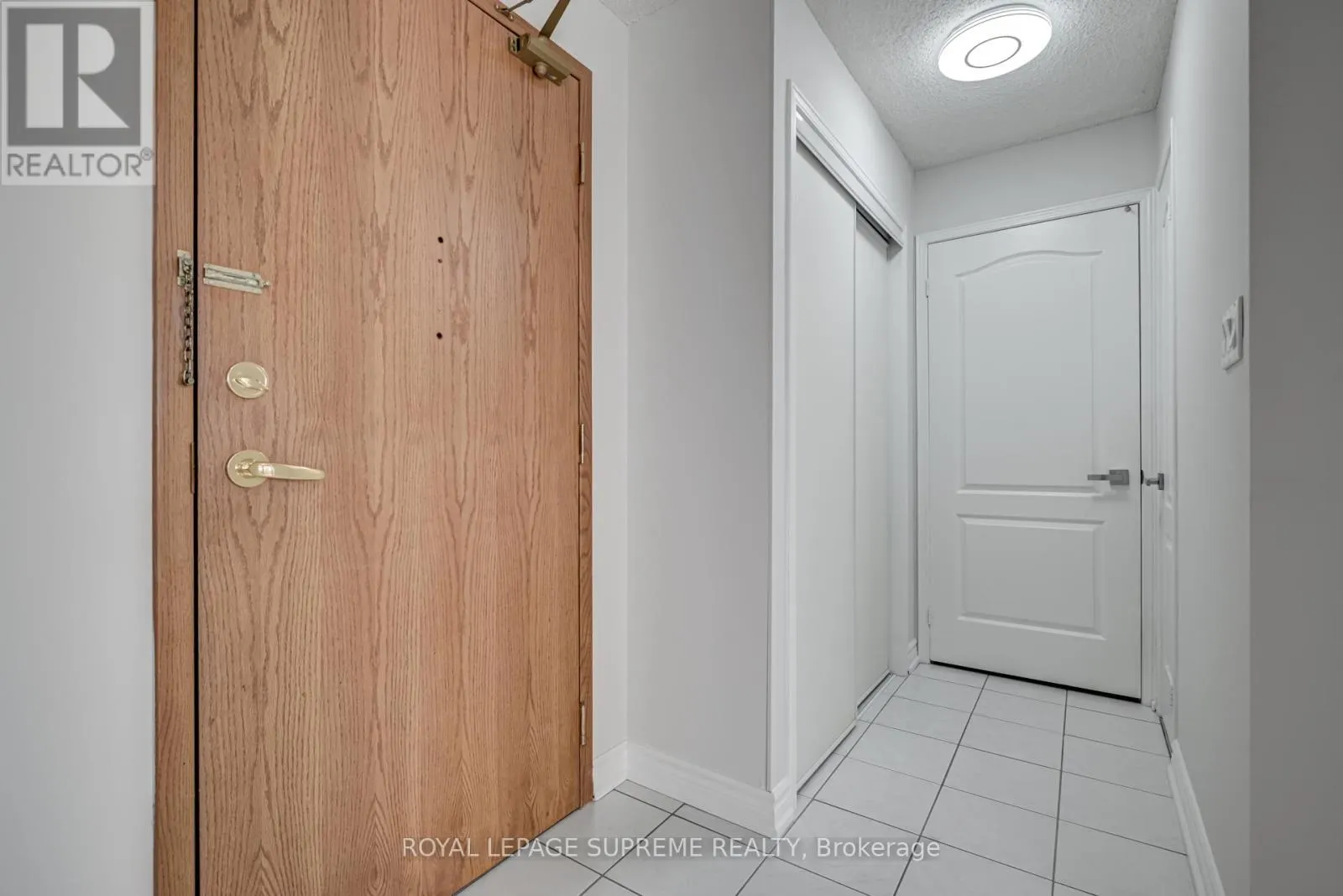 516 - 7373 MARTIN GROVE ROAD