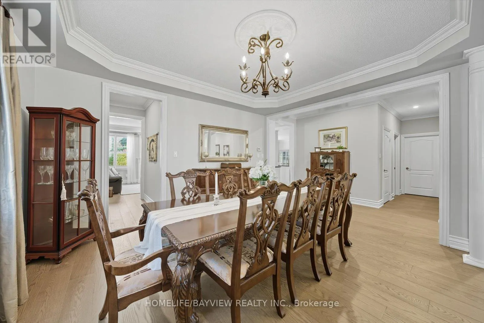 3 CROWLING COURT