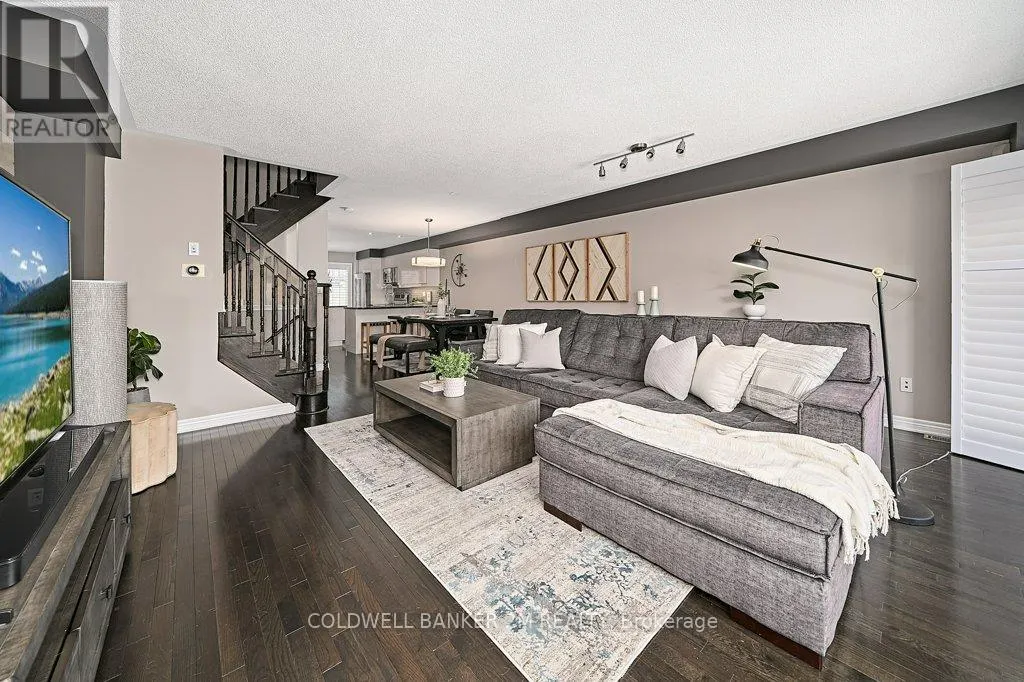 360 DOAK LANE