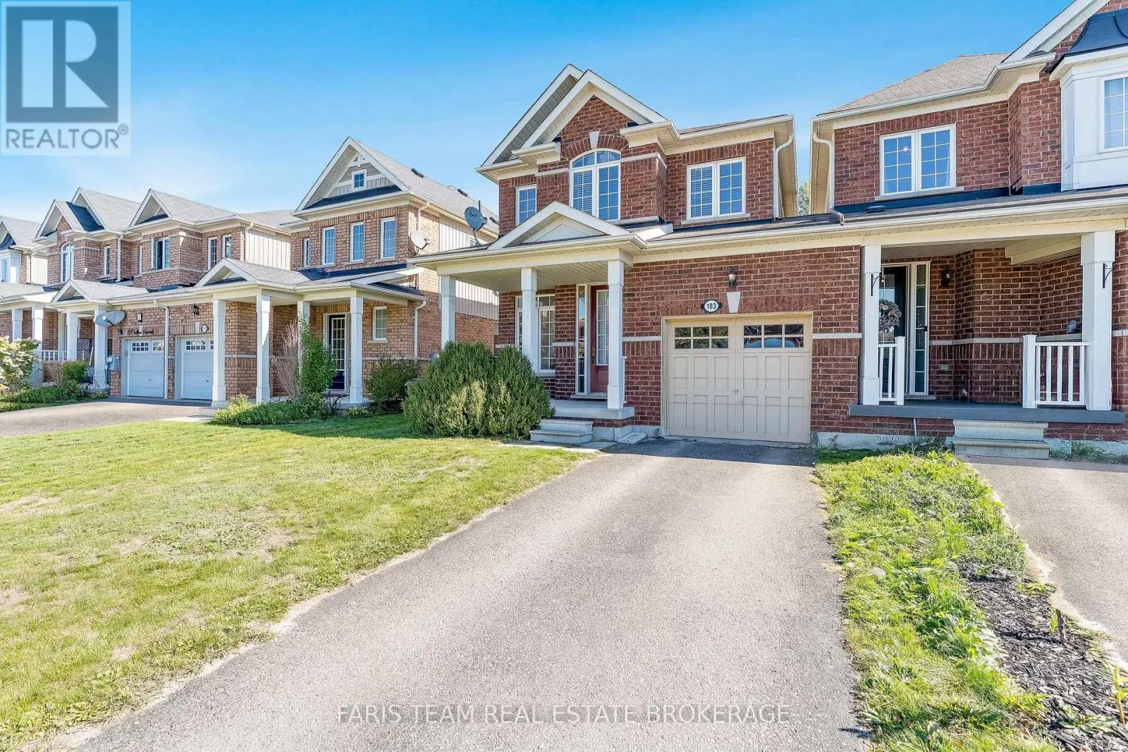 103 COLLIER CRESCENT