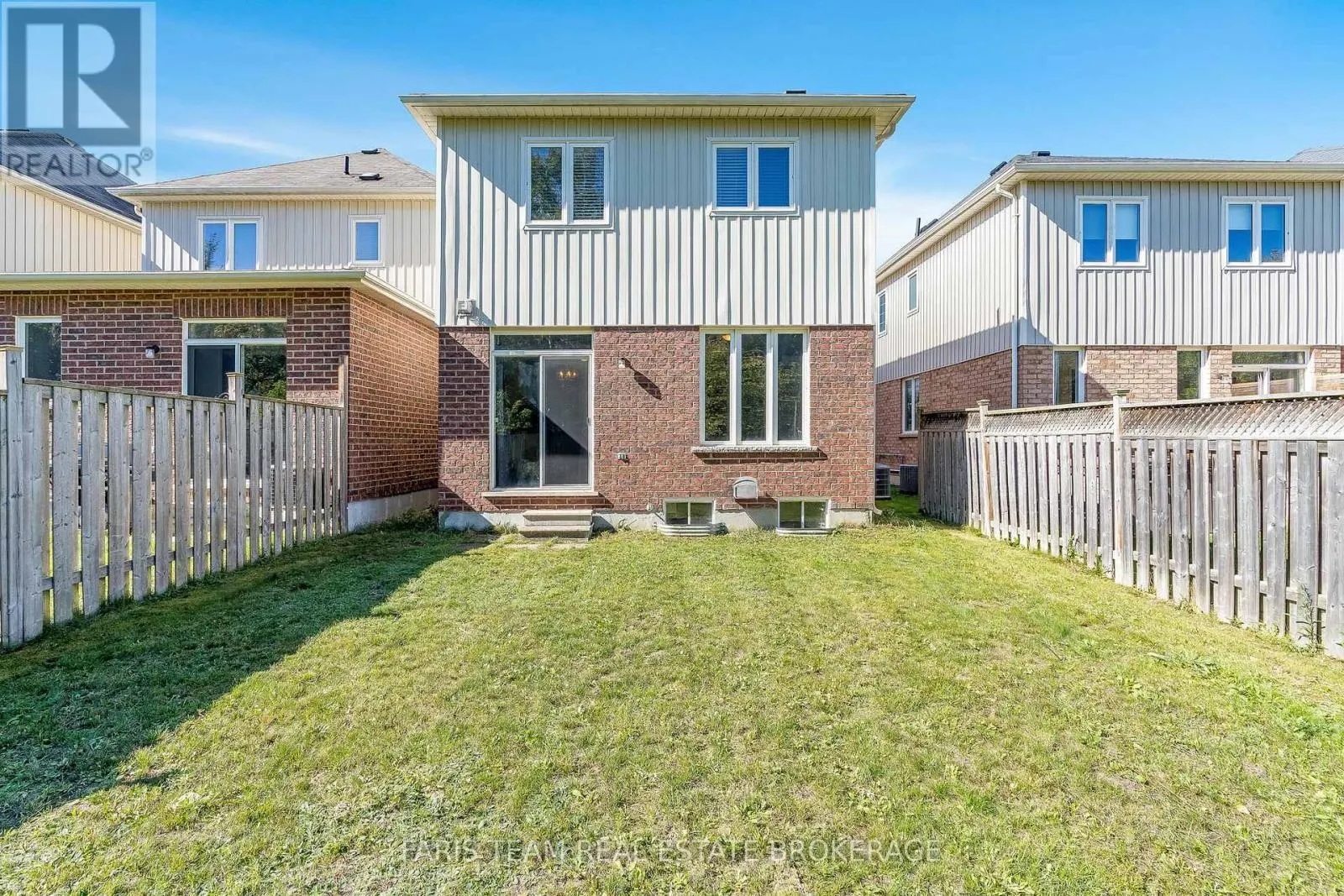 103 COLLIER CRESCENT