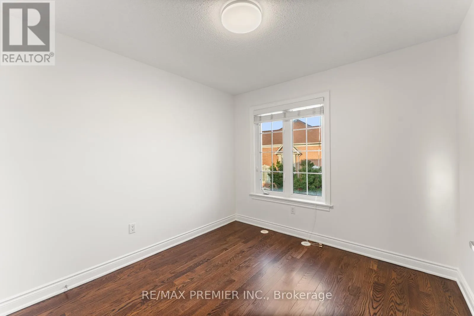 34 GEORGE BOGG ROAD