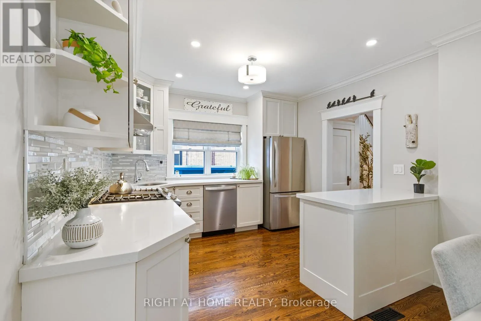 84 SPRUCE STREET