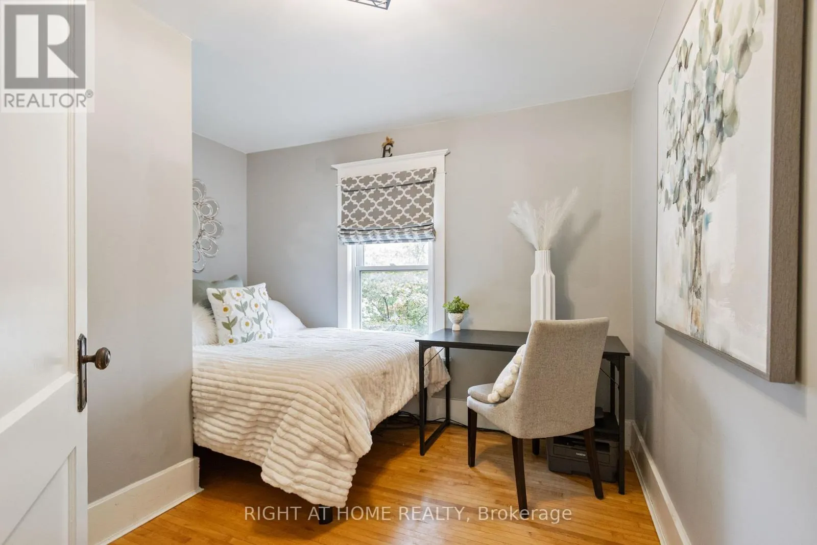 84 SPRUCE STREET