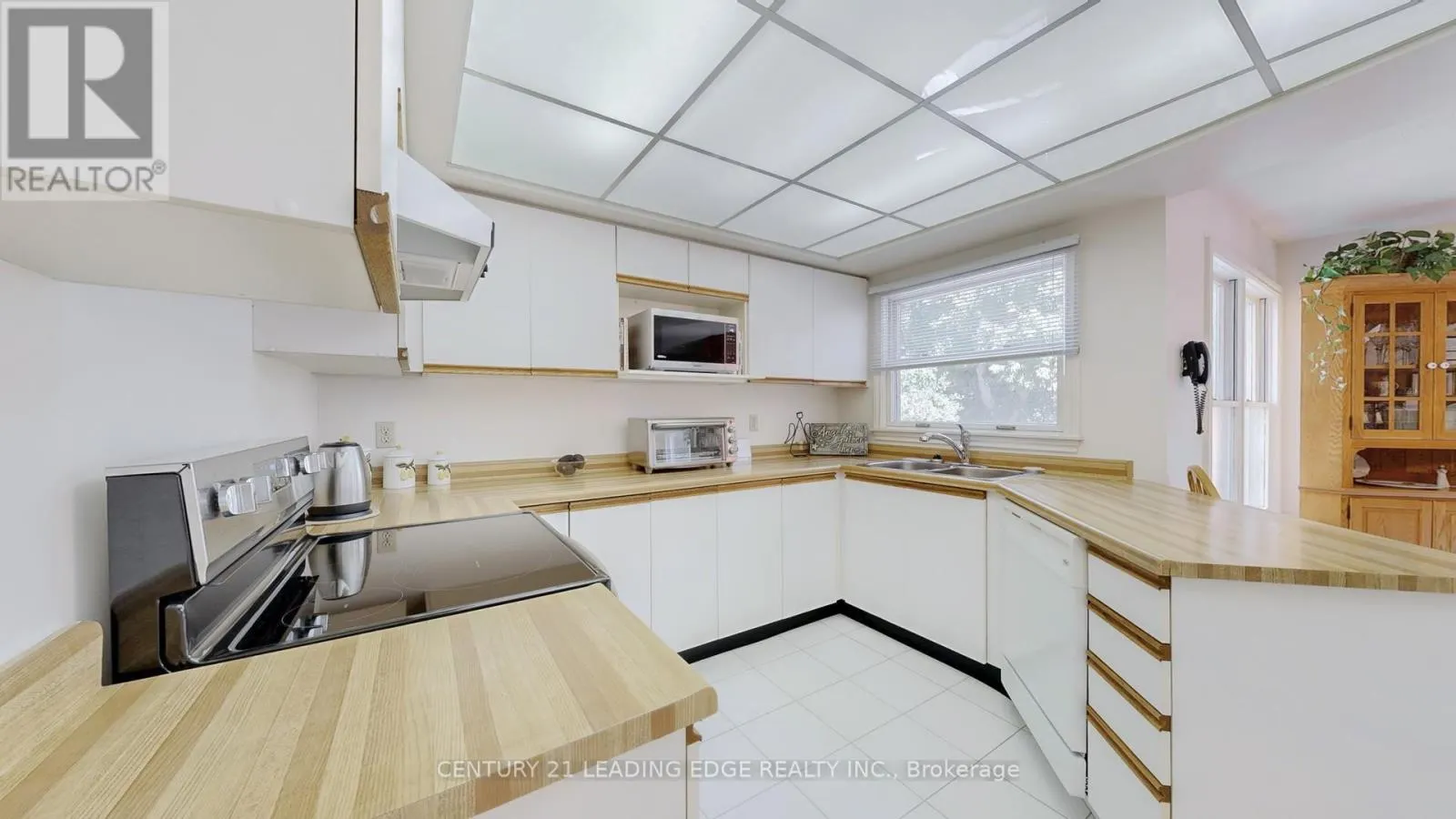 29 ADDINGTON SQUARE