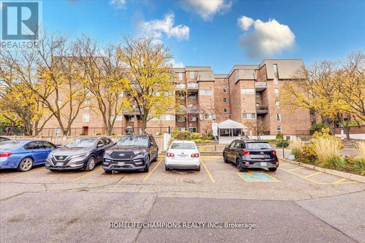 325 - 16 ELGIN STREET N