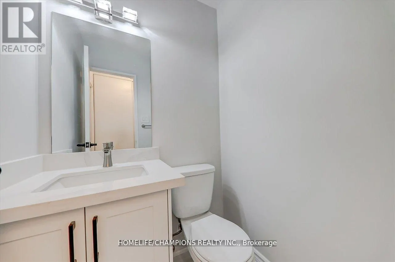 325 - 16 ELGIN STREET N