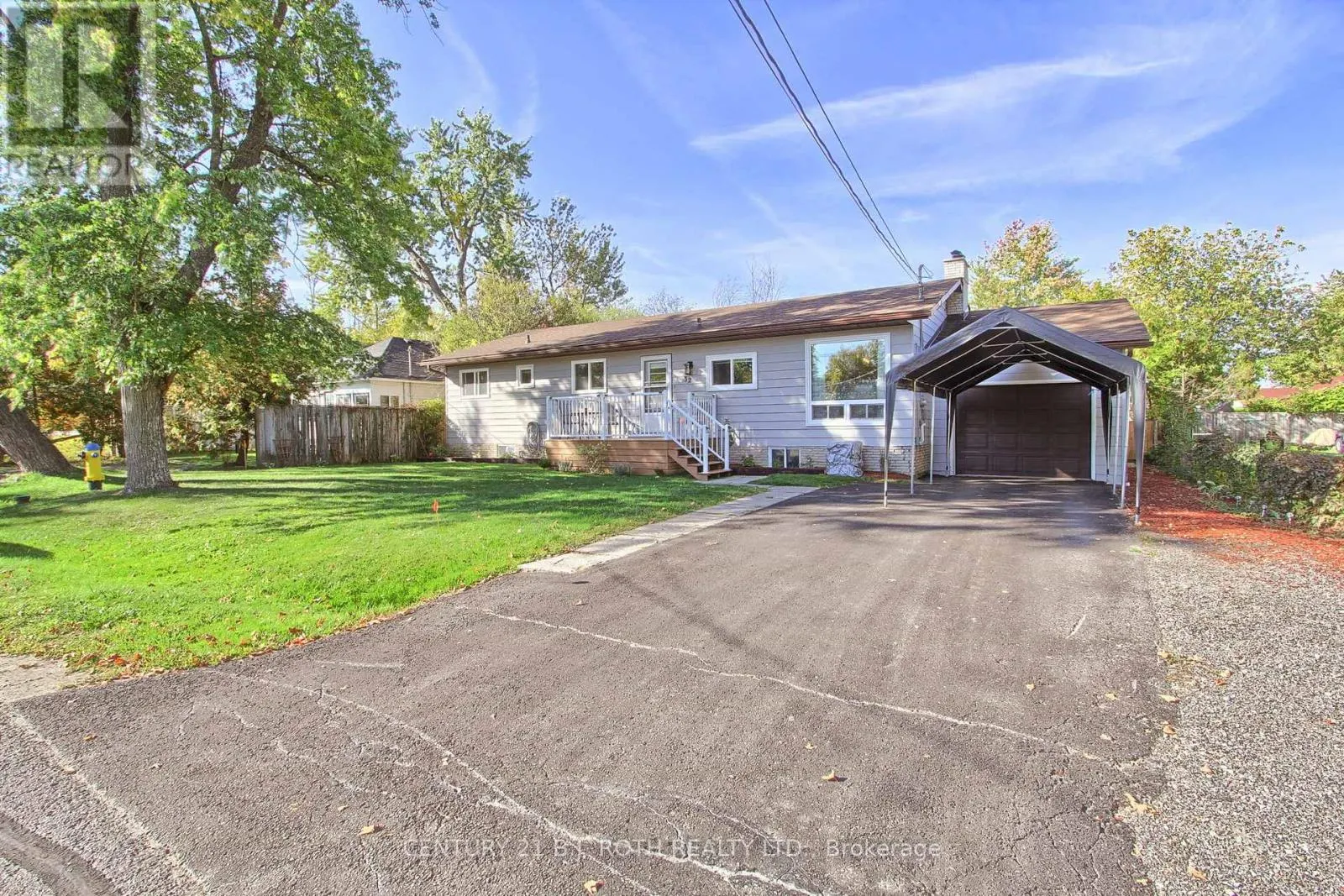 32 FRANKLIN BEACH ROAD