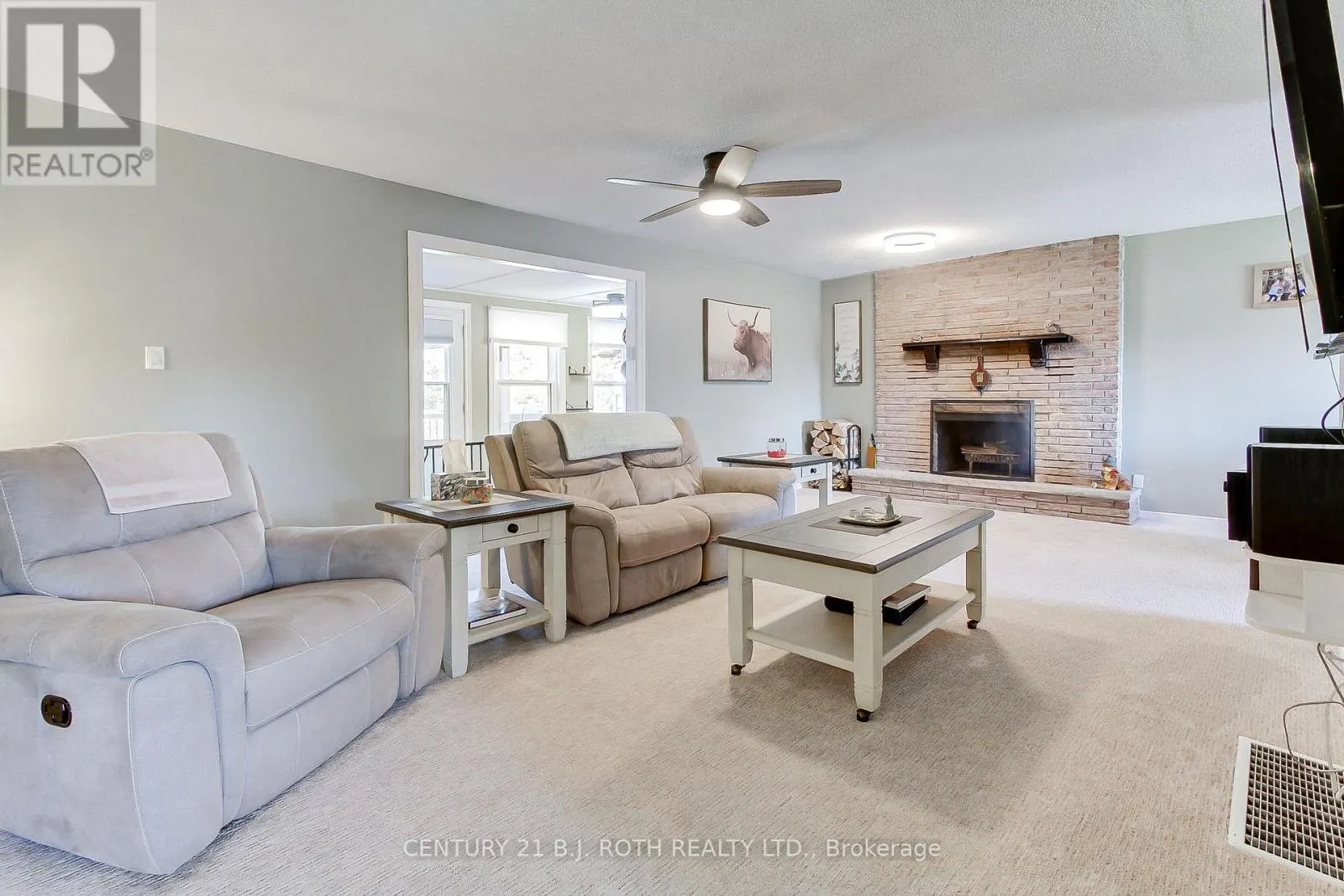 32 FRANKLIN BEACH ROAD