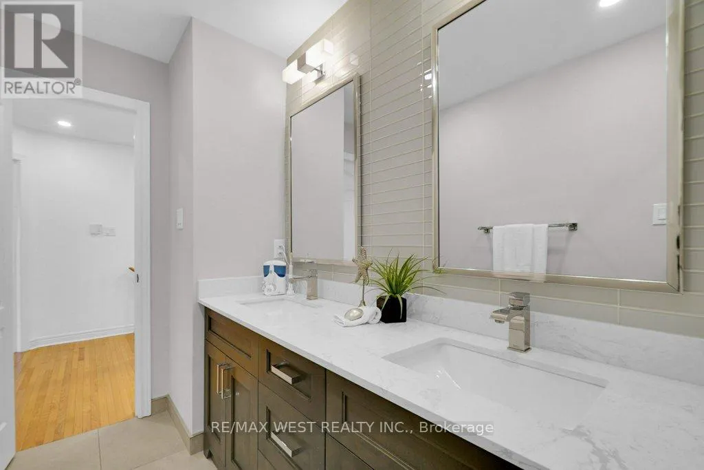 172 NAPA VALLEY AVENUE