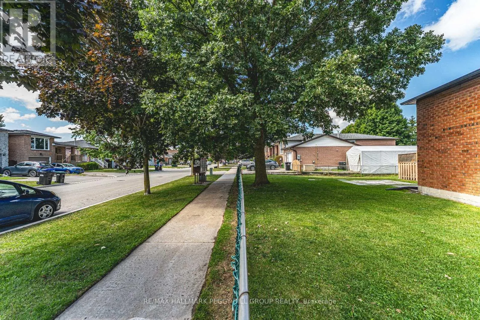 388 PARKWOOD AVENUE