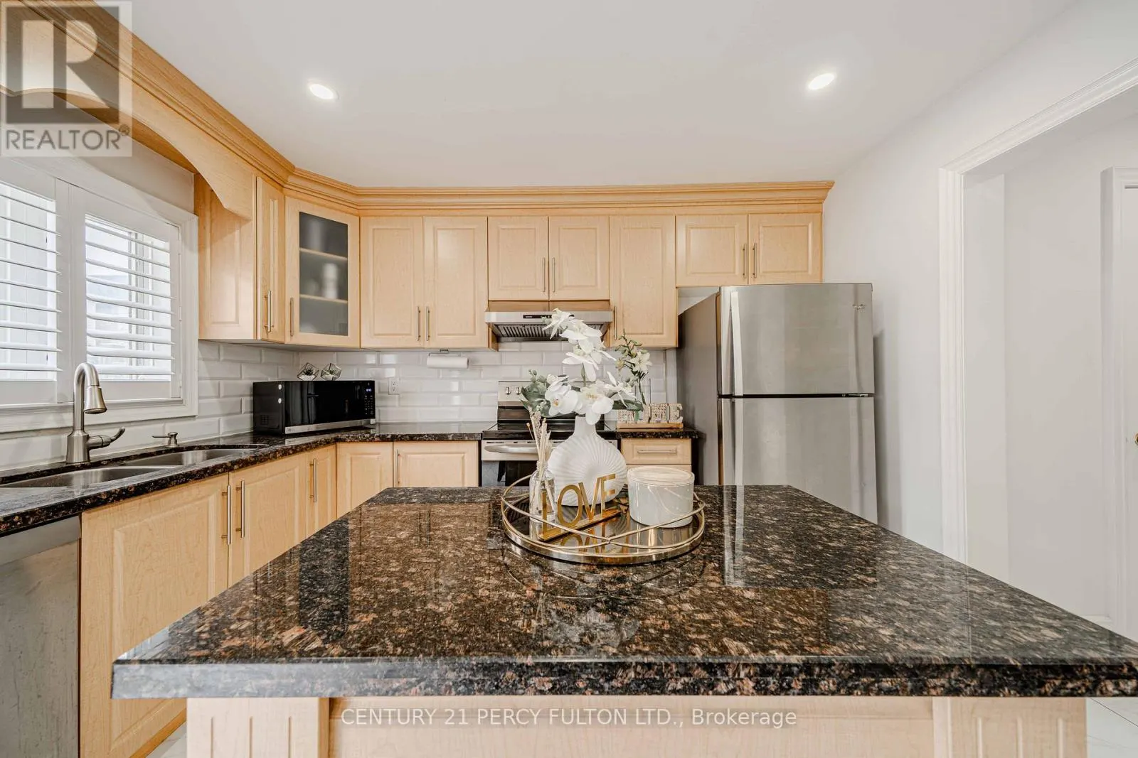 157 BILLINGSLEY CRESCENT