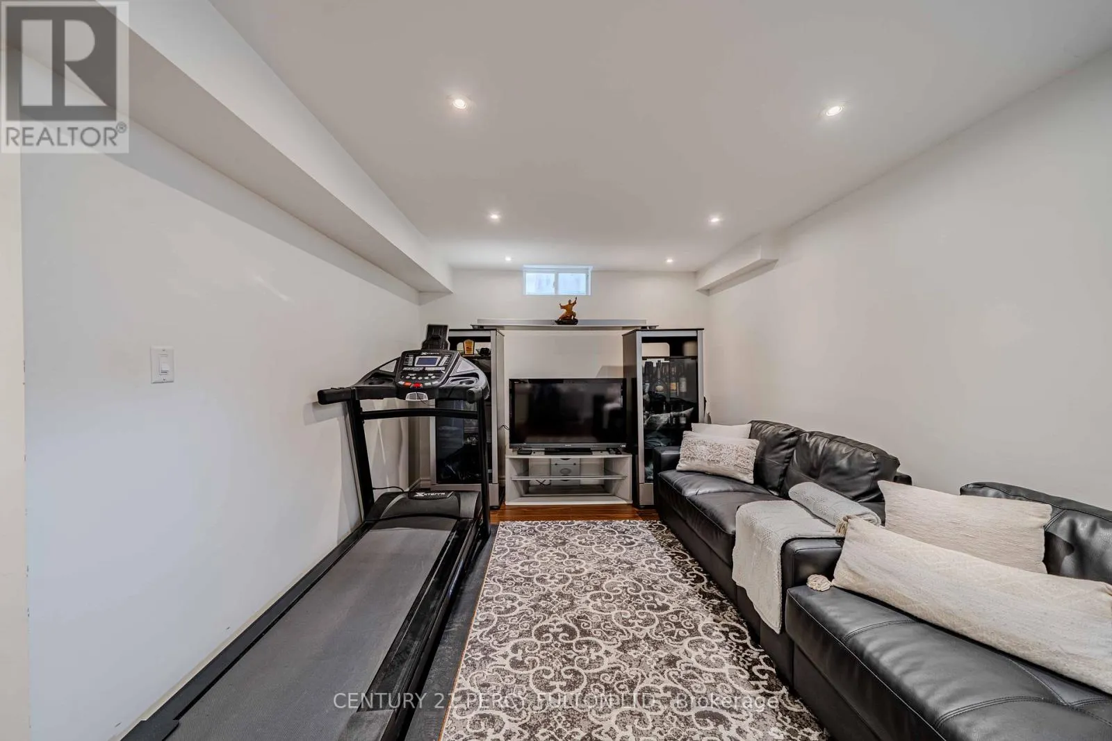 157 BILLINGSLEY CRESCENT