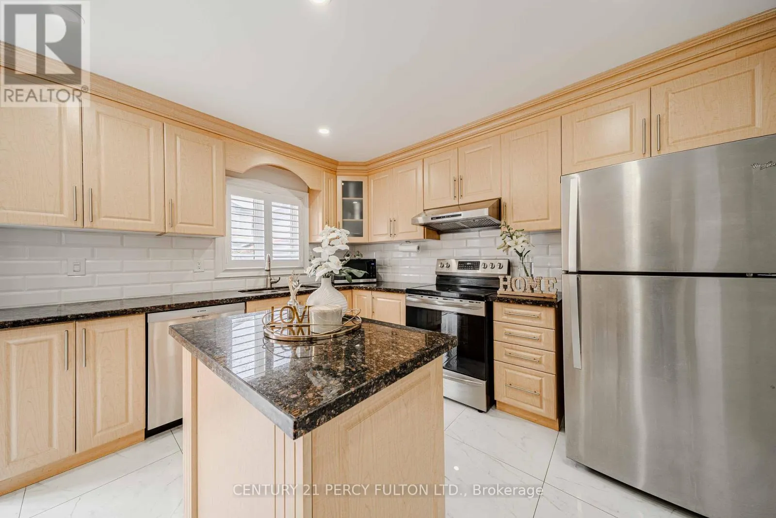 157 BILLINGSLEY CRESCENT
